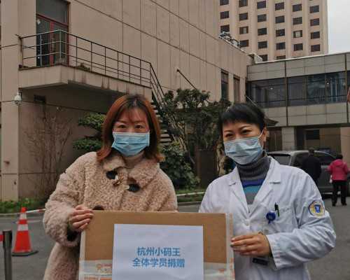 精液颜色异常的原因与男性生育健康维护指南